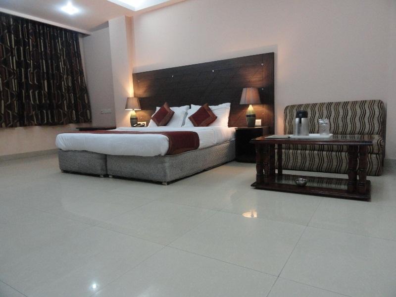 Hotel Kyron Delhi  Exterior photo