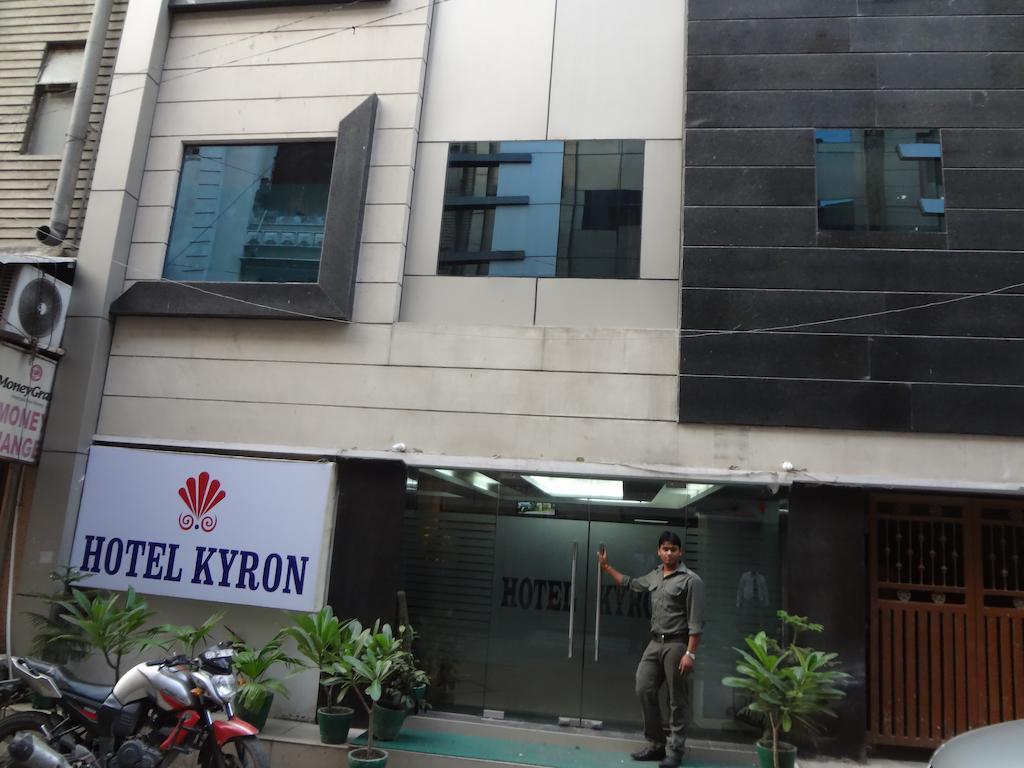 Hotel Kyron Delhi  Exterior photo
