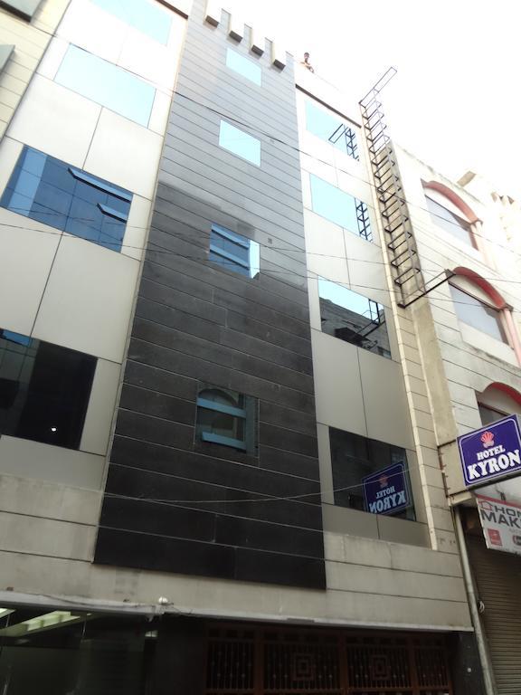 Hotel Kyron Delhi  Exterior photo